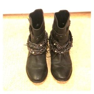 Super cute boots w/ chains/spikes by Zara size 37